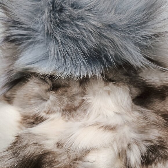 New Real Blue Silver Fox Fur-Lined Parka Coat Jacket Hood White No Mink Raccoon - Picture 4 of 7